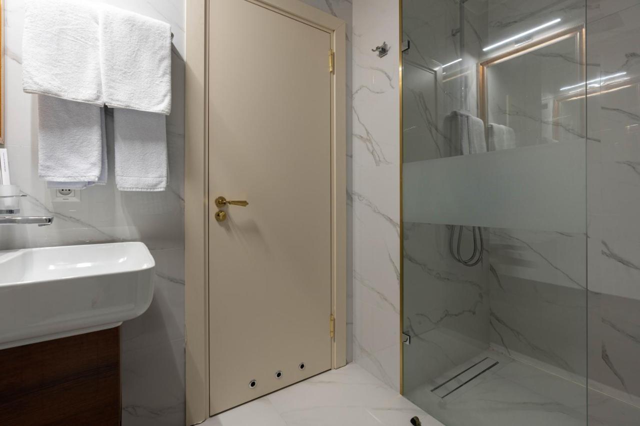 Aqua Hotel Ташкент Экстерьер фото