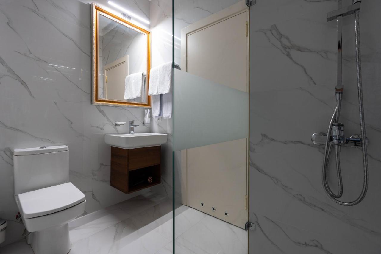 Aqua Hotel Ташкент Экстерьер фото